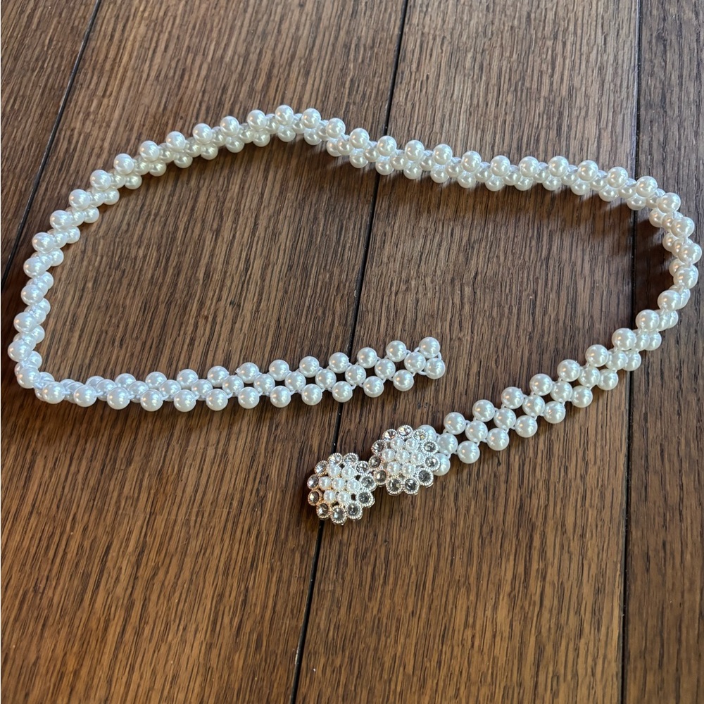 Elegant Pearl Beaded Stretch Belt